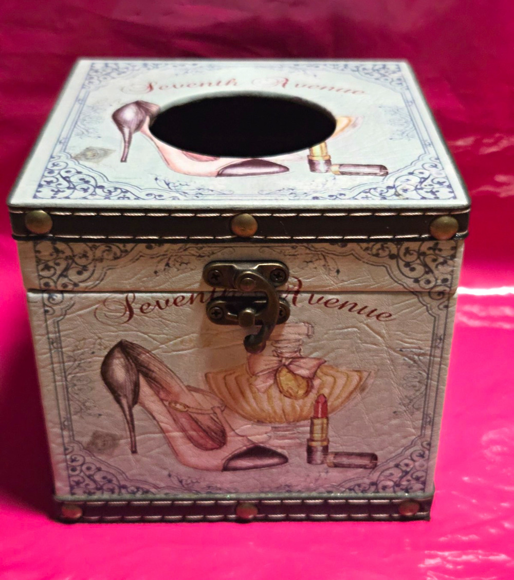 Retro Style Square Tissue Box W/ Bintsge High Heels, an Lipstick